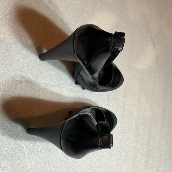 Aldo lug sole platform pumps. Rise by Patrik Ervell. - Picture 5 of 6